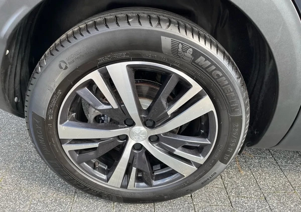 Peugeot 3008 cena 87800 przebieg: 49000, rok produkcji 2019 z Opatów małe 172